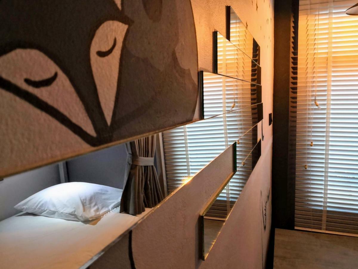 Hostel Asleep By Lantana Pattaya Zewnętrze zdjęcie